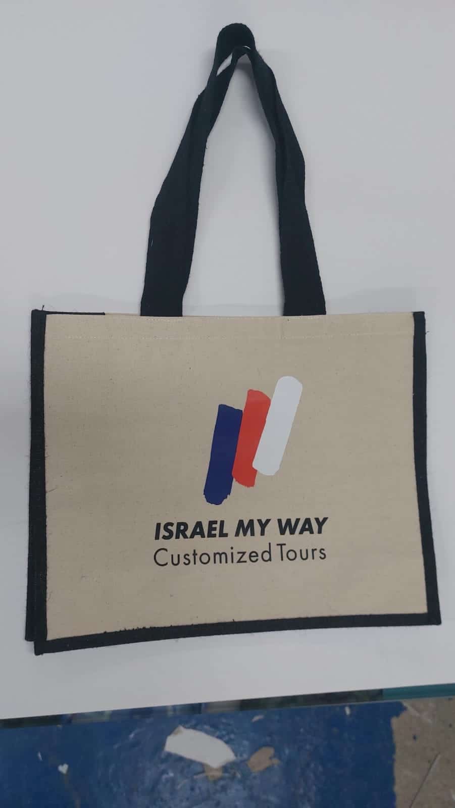 הדפסה על תיק כותנה — דוגמה מעבודה שבוצעה
